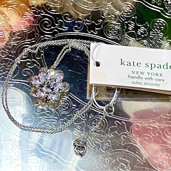 Kate Spade Rosette 3D Geometric Rhinestone Flower Cluster Pendant Necklace - Picture 6 of 16